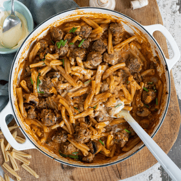 Beef and Mushroom Blended Strogonoff Pasta Bake | Blenditarian