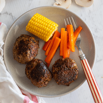 Beef & Mushroom Blended Classic Rissoles | Blenditarian