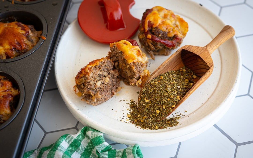 Cheesy Meatloaf Muffins | Blenditarian
